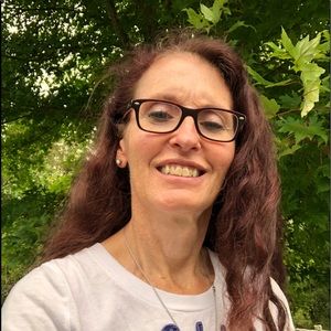 Meet your Posher, Michele